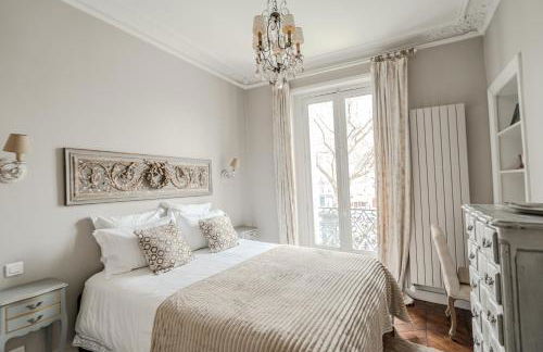 AC 3bds Apt with arc de triomphe view & terrace - Foto 33