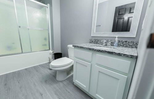 Memorial Field Lodge - Photo 3