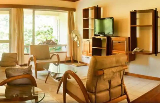 Golf Course Apartments - Photo 19