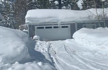 Tahoe Cottage perfect for couples and outdoor enthusiasts - Foto 19