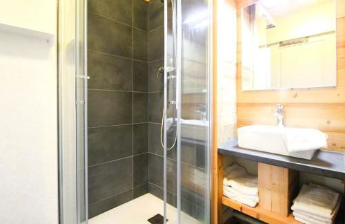 Penthouse 3-bedroom apartment, mountain views, large terrasse, piste access - Photo 26