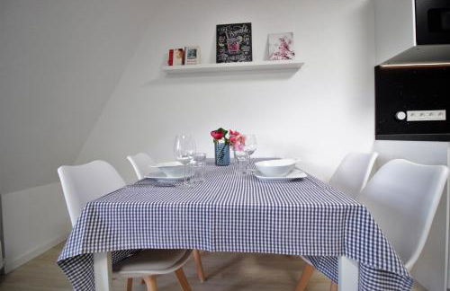 City Apartment - Old Main Bridge, own garage parking space - Foto 6