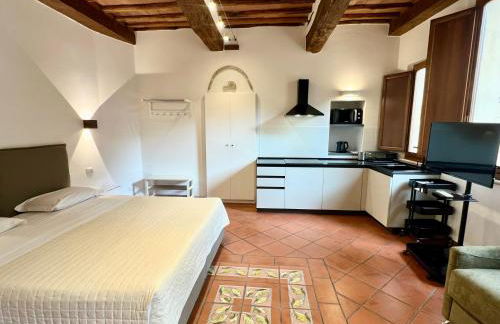 Regis Condo - Photo 138