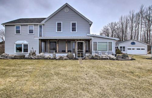 Spacious Sheboygan Home with Grill and Fire Pit! - Foto 1