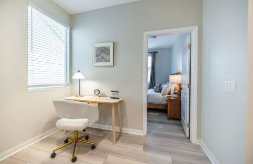 Marbella Lane - Elegant 5BR Home Rancho Mission - Photo 22