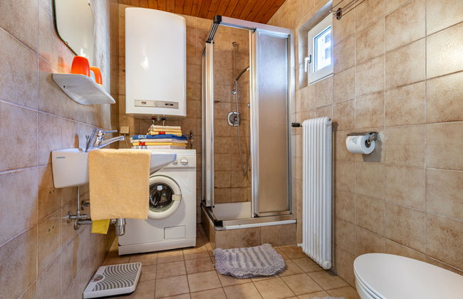 Elisabeth - Photo 22