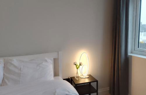 Highfield Home with free parkings, Surbiton, Kingston upon Thames, Surrey, Greater London , UK - Foto 40