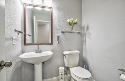 Centrally Located DFW Retreat - Foto 16