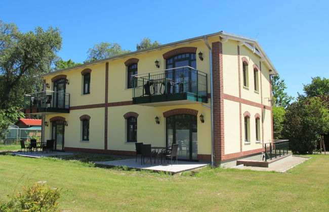 2 bedroom Apartment in Splietsdorf with garden - Photo 1