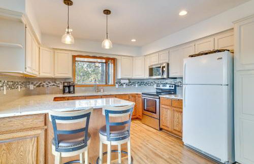 Dock and Views Waterfront Home in Wabasha! - Foto 8