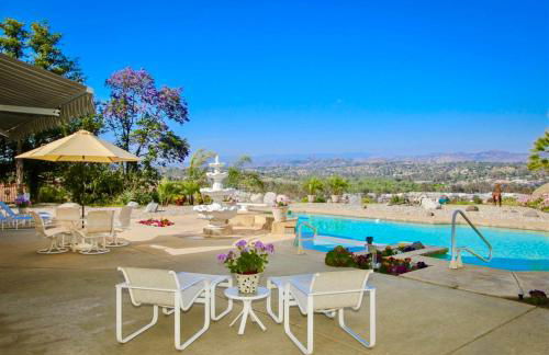 Sun&Star Studded Central Luxury with Hottub, Pool, Views - Foto 3