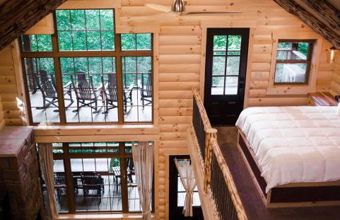 Skyview Treehouse by Amish Country Lodging - Photo 8