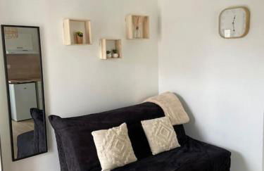 Le HappyNous, cosy, climatisé, wifi, parking privé intérieur - Foto 14