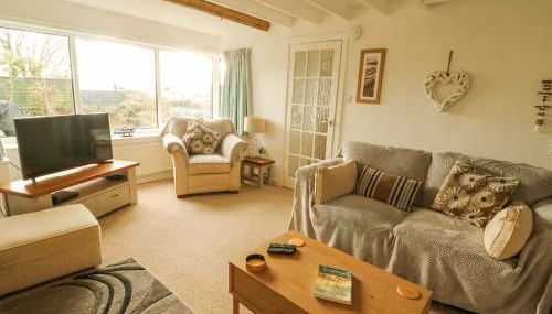 Bryn Teg Cottage - Photo 5