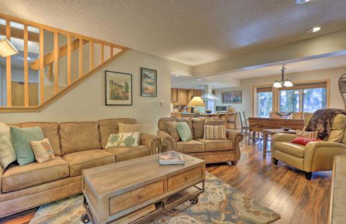 Creekside Frisco Condo with Views and Pool Access! - Foto 5