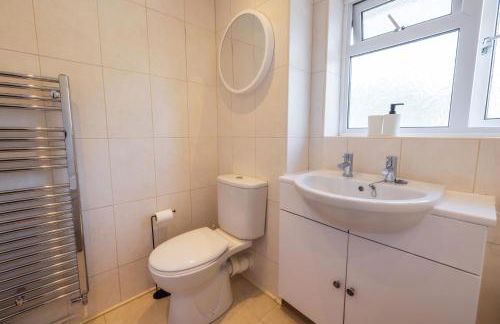 The Secret Garden - West Sussex - 3BR House with Drive - Foto 13