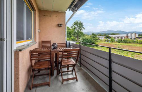 Stylish Oasis with Panoramic view - Foto 17