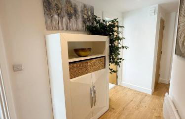 Luxury Penthouse with Private Hot Tub Overlooking Leeds City Centre - Foto 35