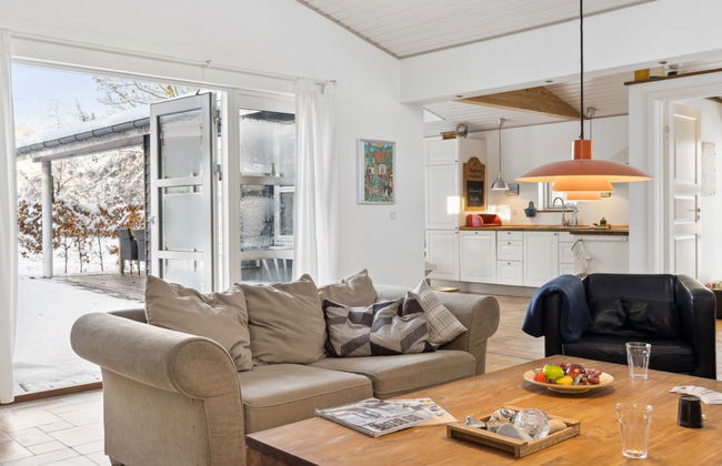 "Jouni" - 500m from the sea - Foto 20