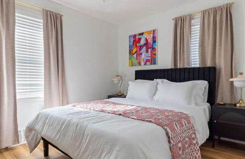 Family Friendly 3BR with Sunroom and Outdoor Area - Foto 5