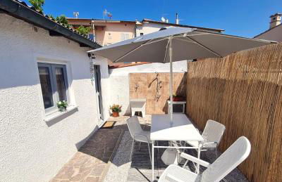 Monolocale con giardino privato, 1 minuto dal mare - Foto 25