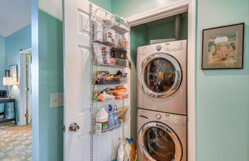 Charming Wolcott Cottage with Fire Pit and Mini Dock - Foto 32