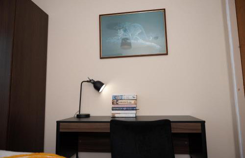 City Center, Free WiFi for Contractor, Family - Foto 7