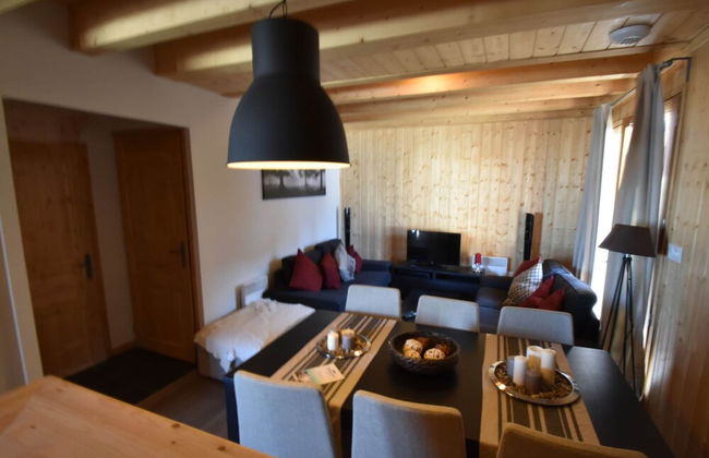 Splendid Chalet in Chamrousse With TV - Photo 14