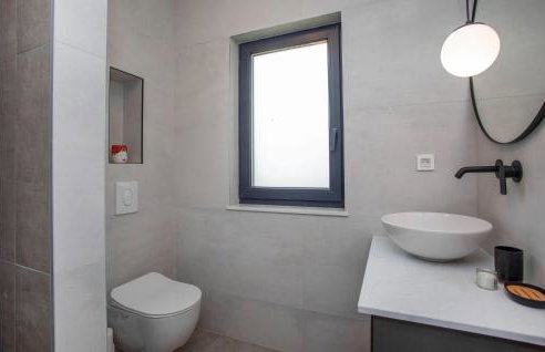 3 Bedroom Amazing Home In Rasa - Foto 29