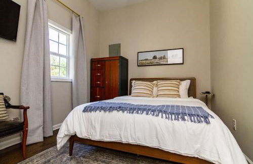 Cozy Raleigh Family Retreat with Fire Pit - Foto 9