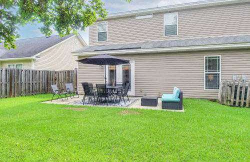 Spacious Pooler Home with Family-Friendly Perks - Photo 34