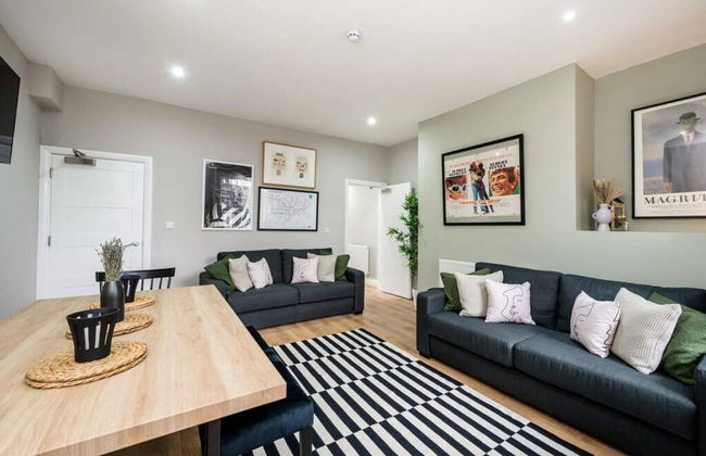 Host Apartments Picasso s Place I - Photo 30