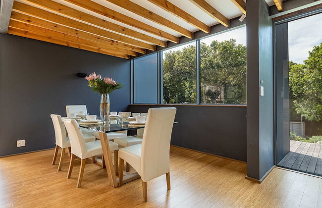 Luxury Eco Home With Garden Cottage - Houtbay - Photo 12