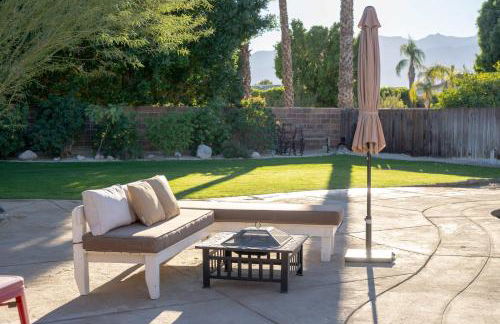 Top Rated 3BR BA Villa Pool Spa BBQ - Foto 78