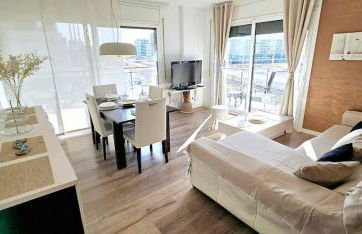 Ideal for families on the beach in Barcelona with a pool - Photo 6