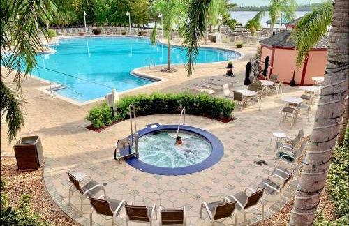 Balcony King Suite - Lake & Pool view - Foto 54