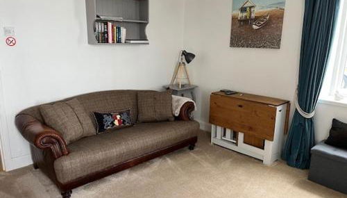 Seaside Cottage Retreat in Peterhead - Photo 5