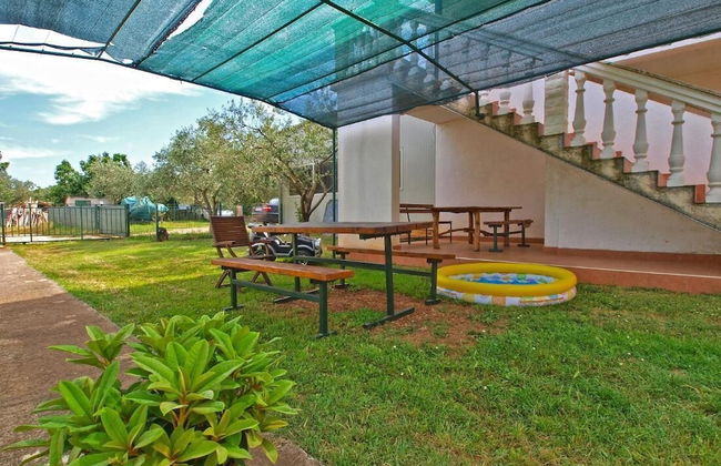 Cozy Apartment in Peroj - Photo 1