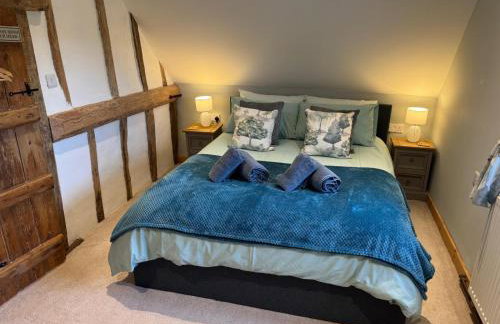 Cosy Flint Cottage - Photo 11