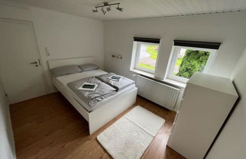 Altes Bauernhaus in der Natur - Foto 22