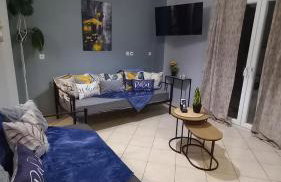 Cozy & Spacious Apartment Walk to Vathy Center - Photo 15