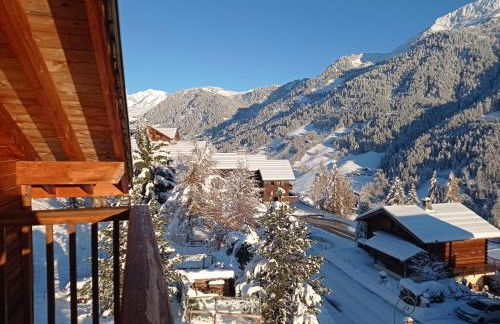 DUPLEX 50 m2 aux pieds des pistes les saisies hauteluce et contamines montjoie 6 personnes 1 chambre et un coin nuit - Foto 11