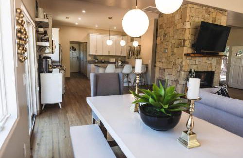 TOP 1 Percent Home! Hideaway w Heavenly Mountain views - Foto 66