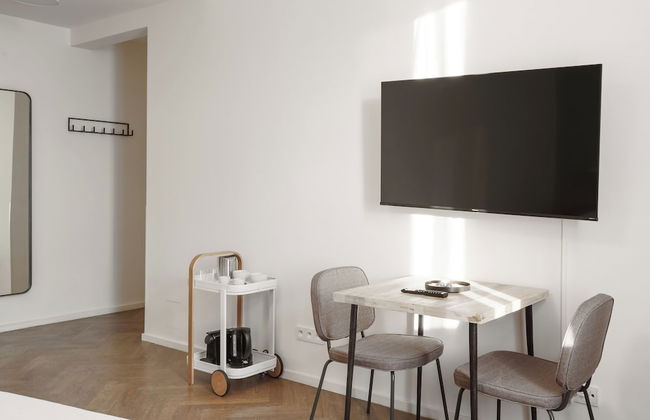 Limehome Prague Halkova - Foto 23