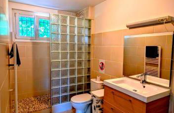 Le Gîte d'Entressen Piscine Jeux & Pétanque Istres Miramas - Foto 2