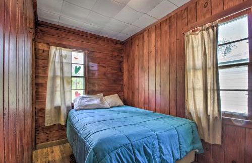 Lakefront Retreat with Boat Rentals, Beach and Bar - Foto 8