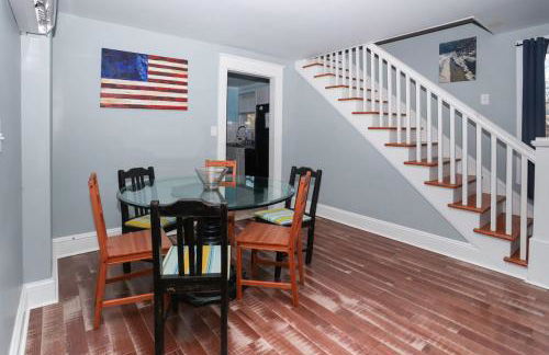 Riverfront Home (Apartment and Bar) - Foto 38