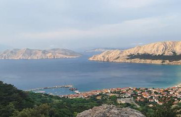 SWIM and CLIMB BAŠKA HOLIDAY HOUSE - island KRK - Foto 66