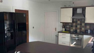 Spacious 4 bedroom house with large garden - Foto 4