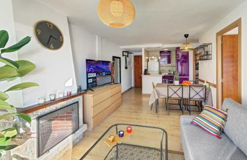APARTAMENT PAU CASALS, 2 min walk from the sea & sea view - Foto 3